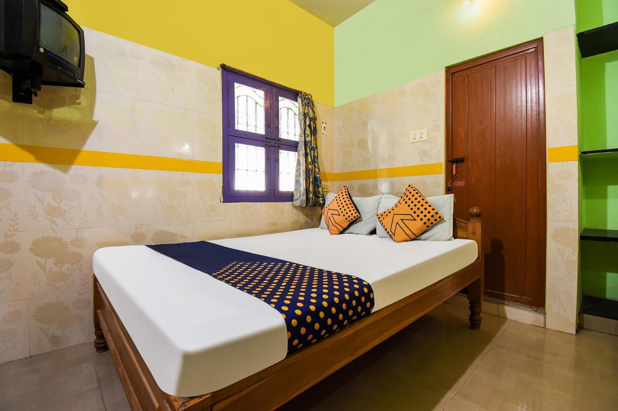 Hotel O K.S.Lodge Tribhuvanam Exterior foto